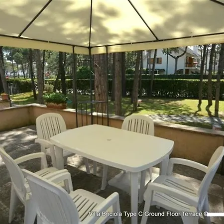 Lignano Exclusive With Pool 아파트 *